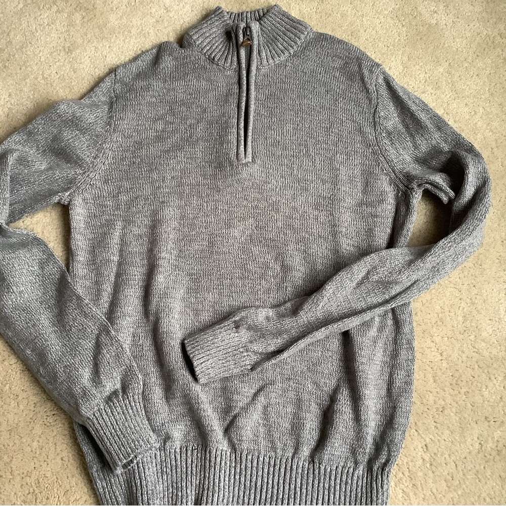 100% cotton St Johns Bay gray 3/4 zip sweater M